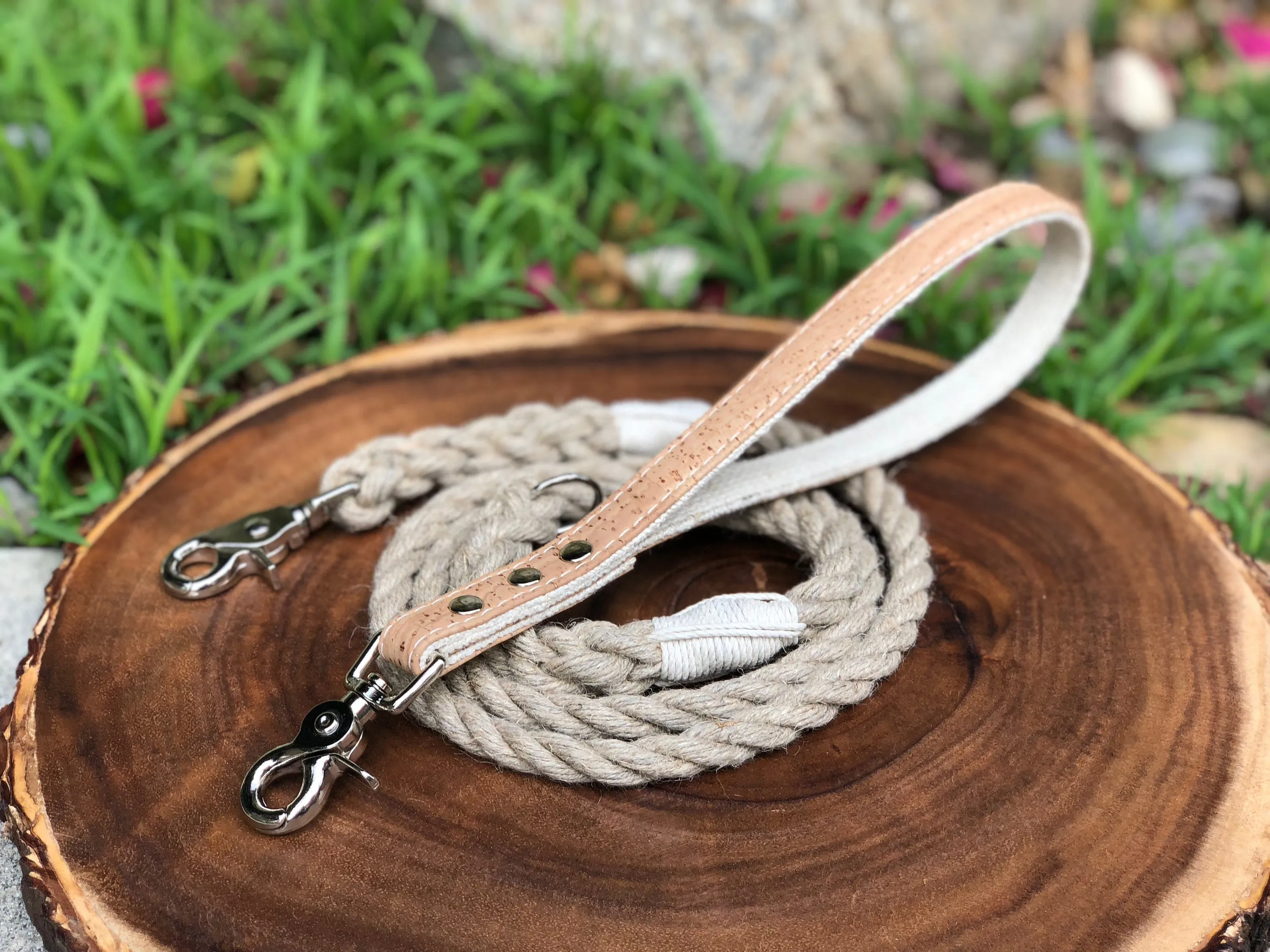 2-in-1 Interchangeable Dog Leash with Cork Handle