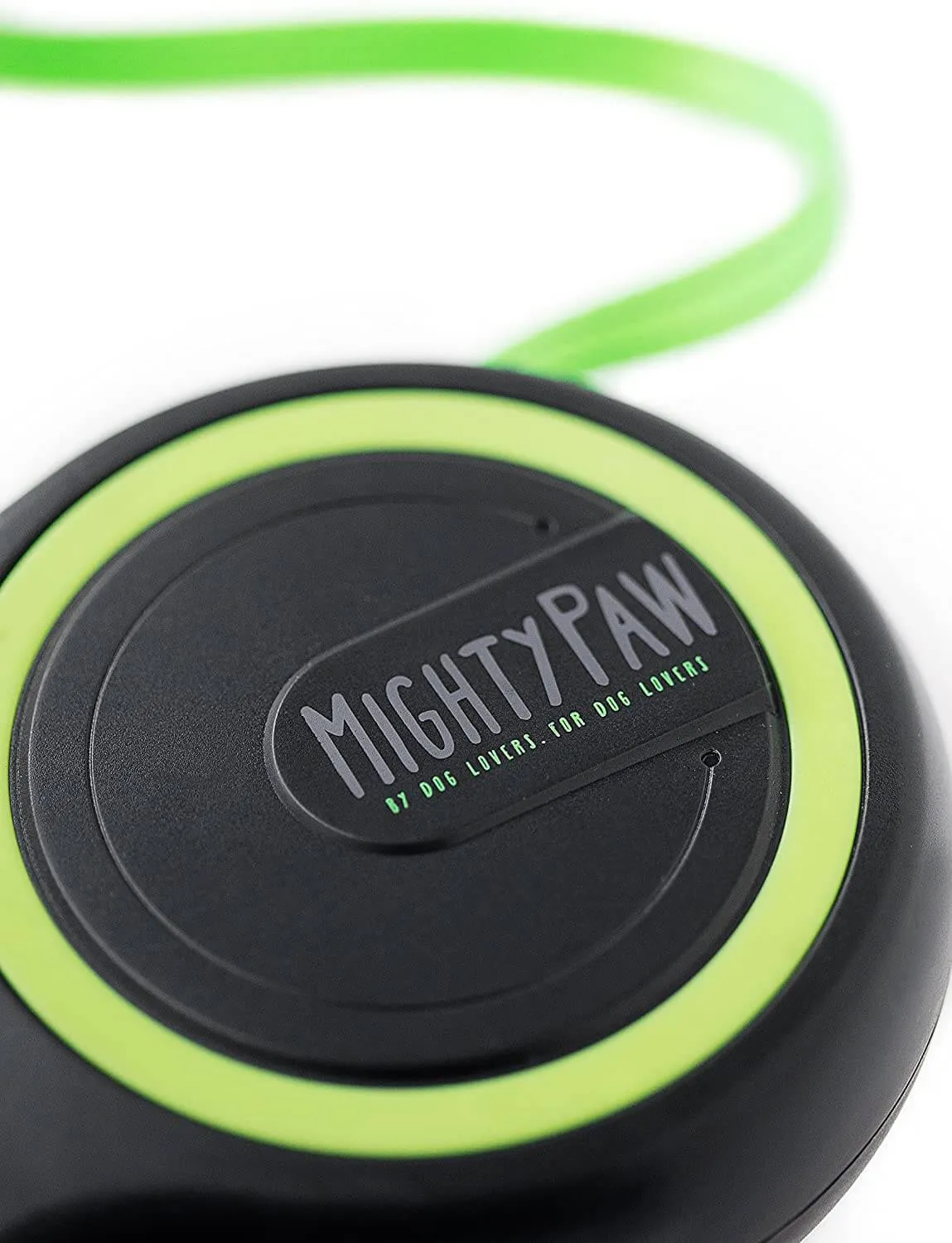 Durable and Reflective Retractable Dog Leash by Mighty Paw
