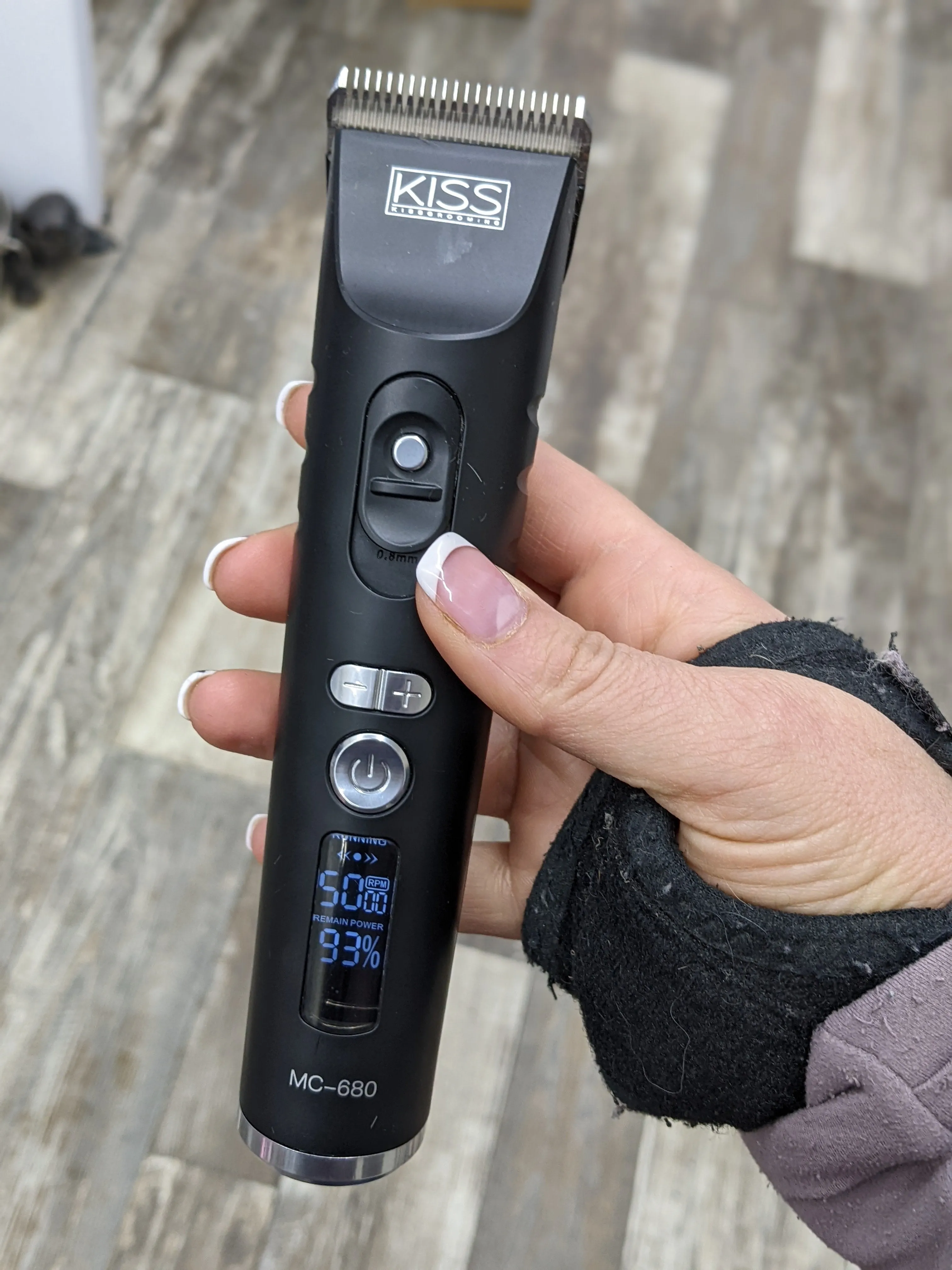 KISS cordless pet clipper