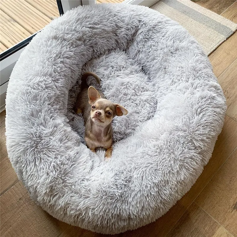Luxurious Plush Pet Bed - High-Quality Comfort for Dogs and Cats