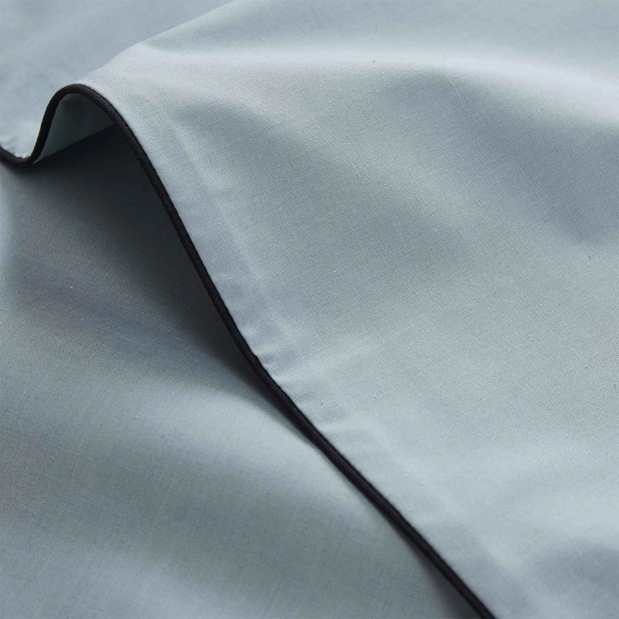 Vitero Bedding [Green grey/Black]